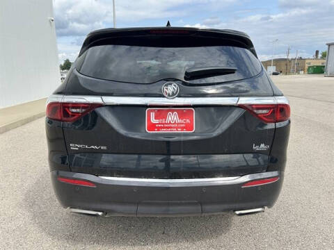 2023 Buick Enclave Essence