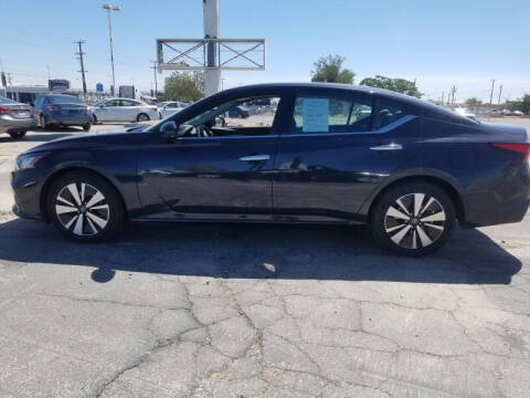 2020 Nissan Altima for sale at ELITE MOTORS in Victorville CA