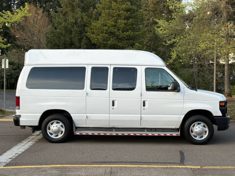 2011 Ford E-Series E-150