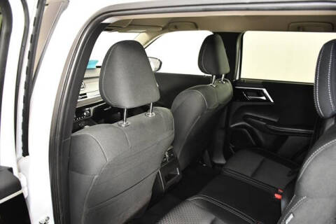 2024 Mitsubishi Outlander ES