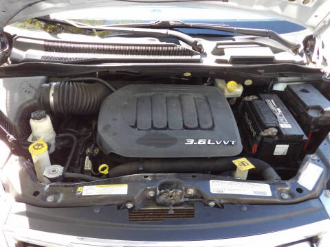 2012 Chrysler Town and Country Limited