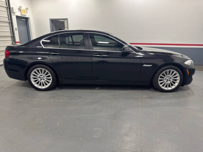 2012 BMW 5 Series 535i