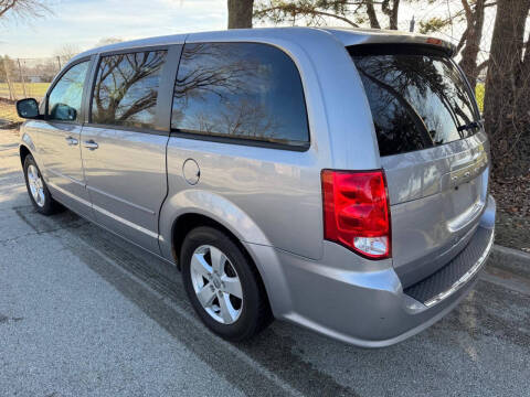 2013 Dodge Grand Caravan SE