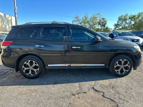 2013 Nissan Pathfinder SL