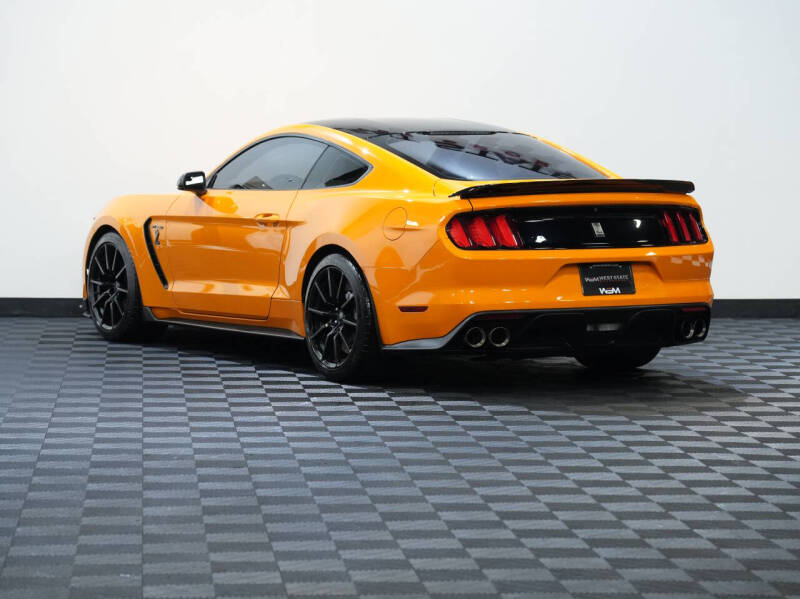 2018 Ford Mustang