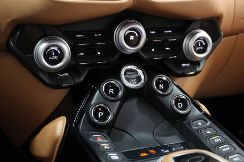 2019 Aston Martin Vantage