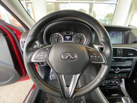 2019 Infiniti QX30 Essential