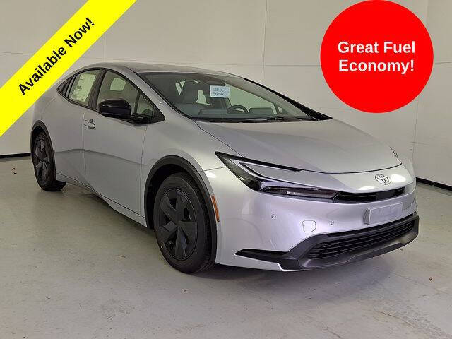 2026 Toyota Prius LE's photo