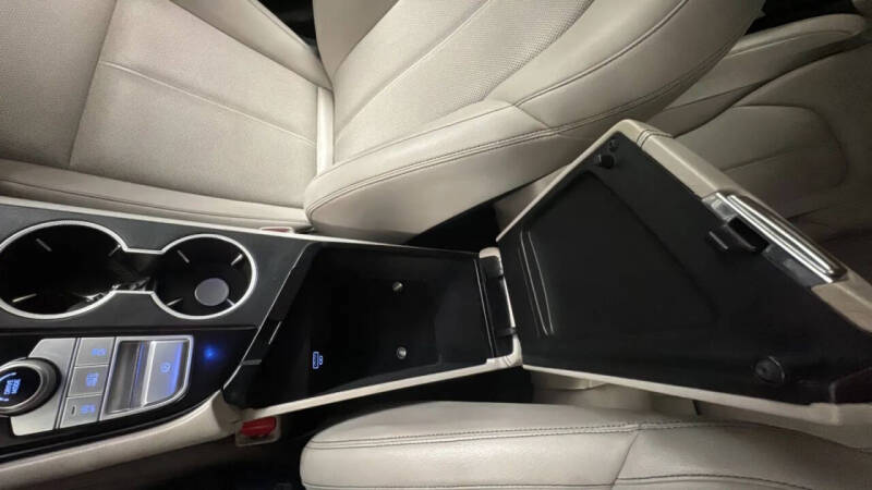 2020 Genesis G70