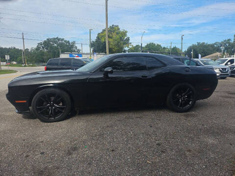 2017 Dodge Challenger SXT