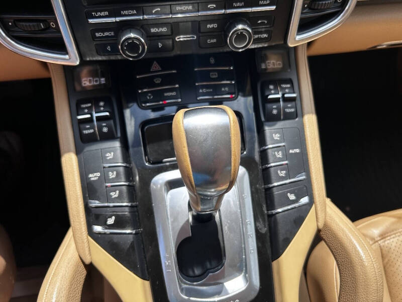 2013 Porsche Cayenne