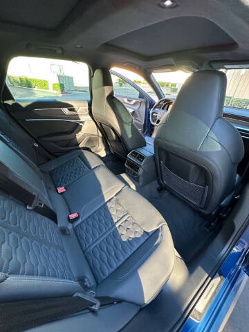 2025 Audi RS 6 Avant performance 4.0T quattro Avant