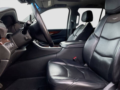 2020 Cadillac Escalade Premium Luxury