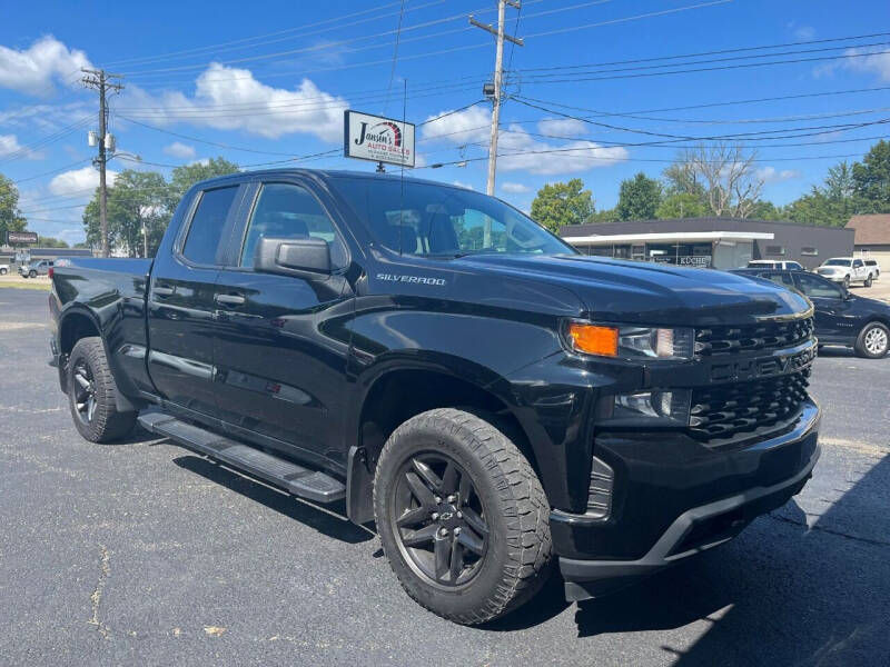 2019 Chevrolet Silverado 1500 for sale at JANSEN'S AUTO SALES MIDWEST TOPPERS & ACCESSORIES in Effingham IL