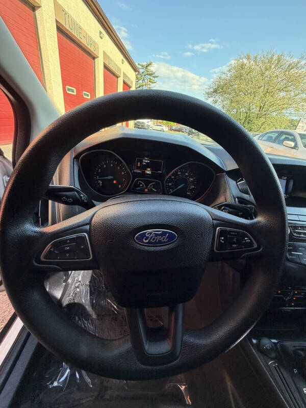 2018 Ford Focus S