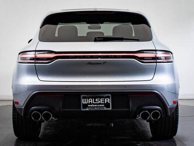 2026 Porsche Macan T
