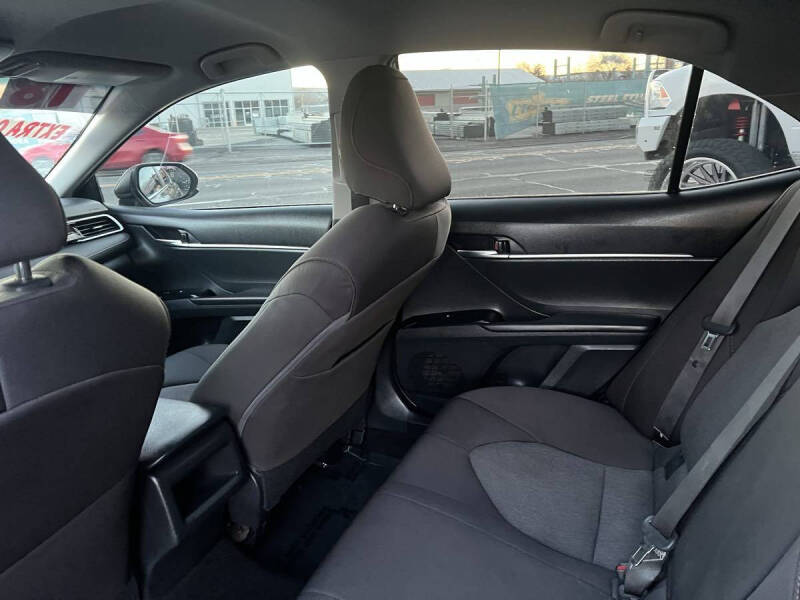 2018 Toyota Camry LE