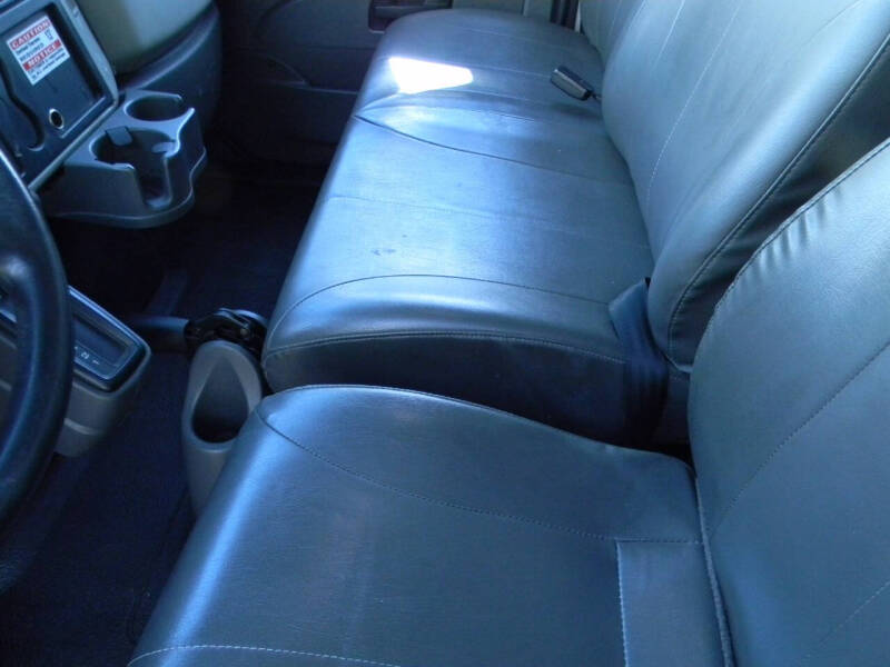 2019 International DuraStar 4300