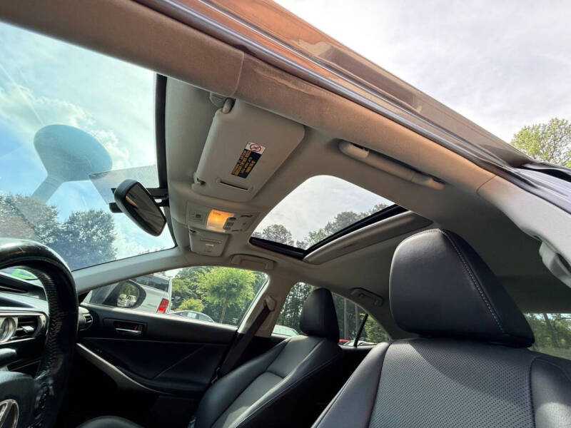 2016 Lexus IS 200t