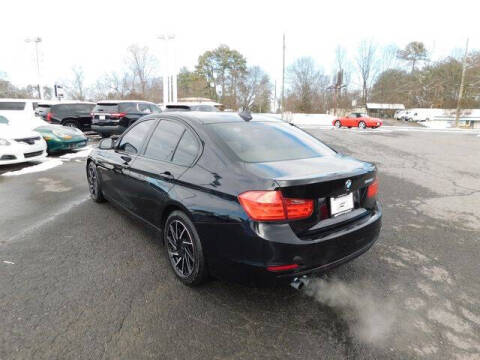 2012 BMW 3 Series 328i