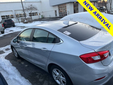 2017 Chevrolet Cruze LT Auto