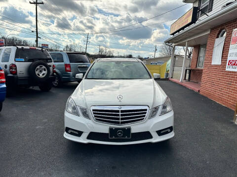 2011 Mercedes-Benz E-Class for sale at CLEAN CUT AUTOS in New Castle DE