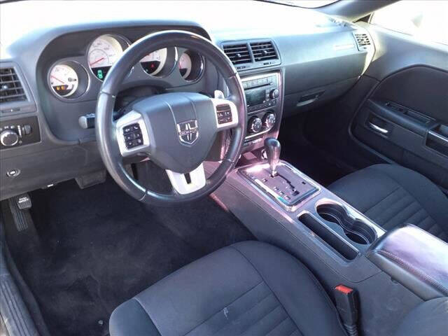 2014 Dodge Challenger SXT
