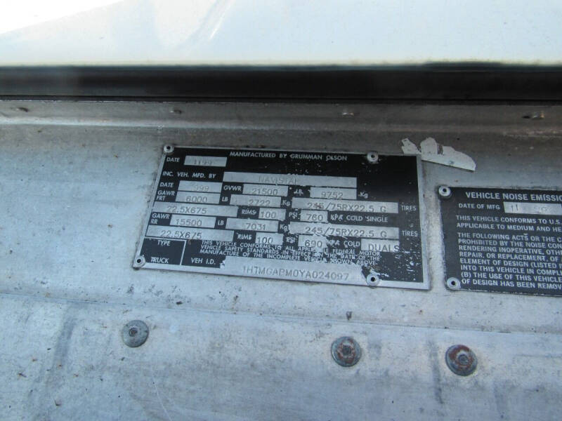 2000 International 1652-SC