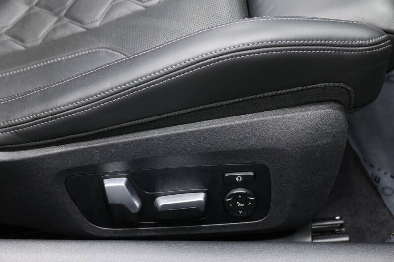 2020 BMW M8 Competition