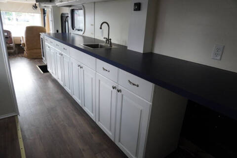 2015 Freightliner XCS Chassis