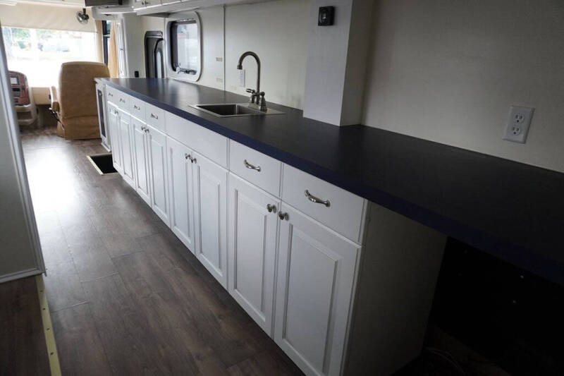 2015 Freightliner XCS Chassis