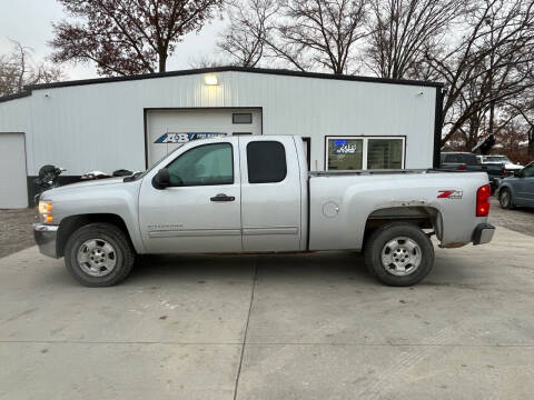 2013 Chevrolet Silverado 1500 for sale at A & B AUTO SALES in Chillicothe MO