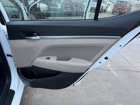 2020 Hyundai Elantra SEL