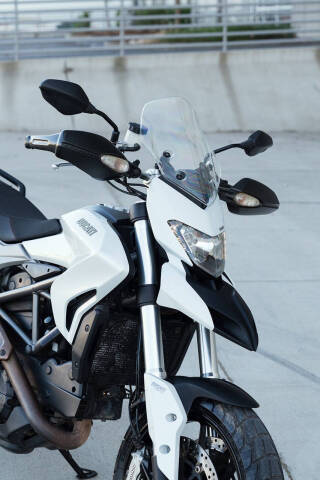 2013 Ducati Hypermotard 821