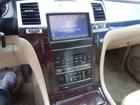 2013 Cadillac Escalade Luxury