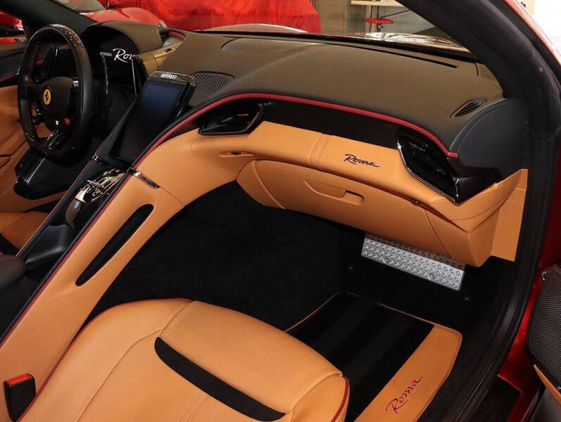 2022 Ferrari Roma