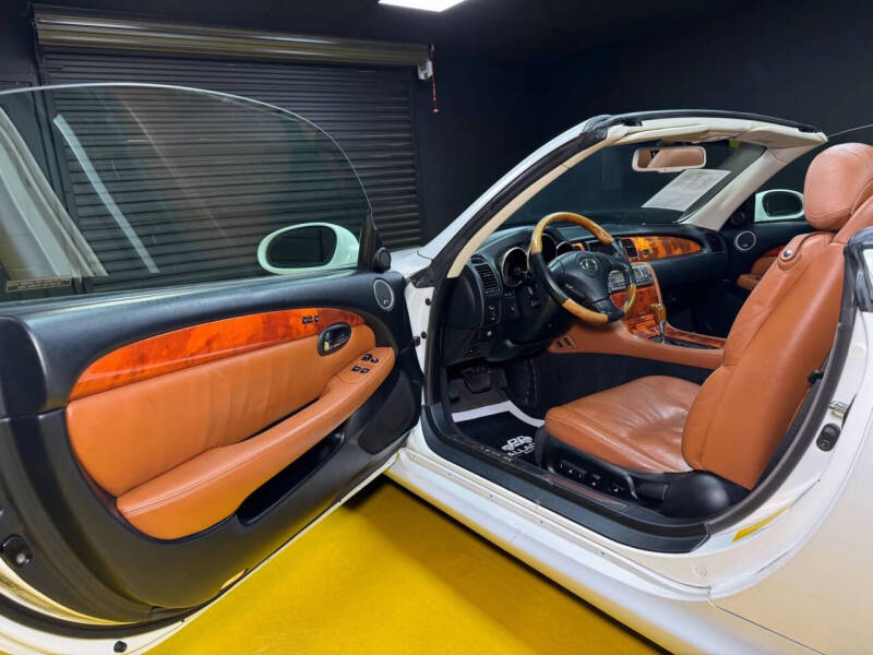 2002 Lexus SC 430