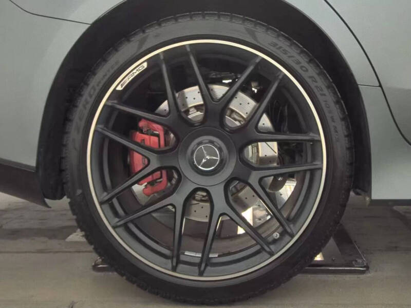 2019 Mercedes-Benz AMG GT 63