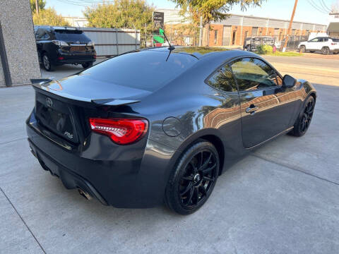 2013 Scion FR-S