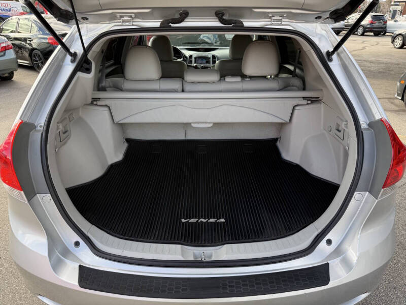 2011 Toyota Venza AWD V6