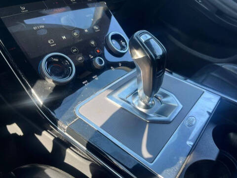 2020 Land Rover Range Rover Evoque SE