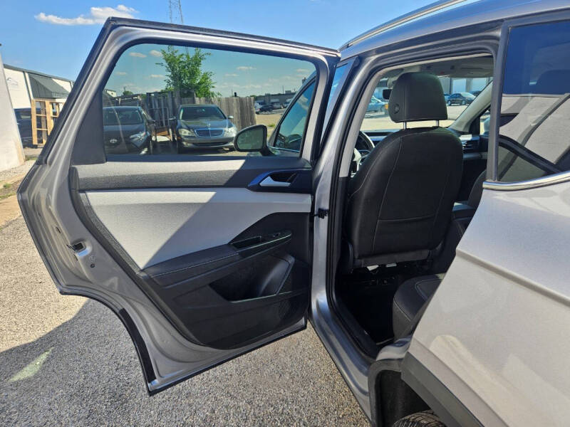 2024 Volkswagen Taos SE