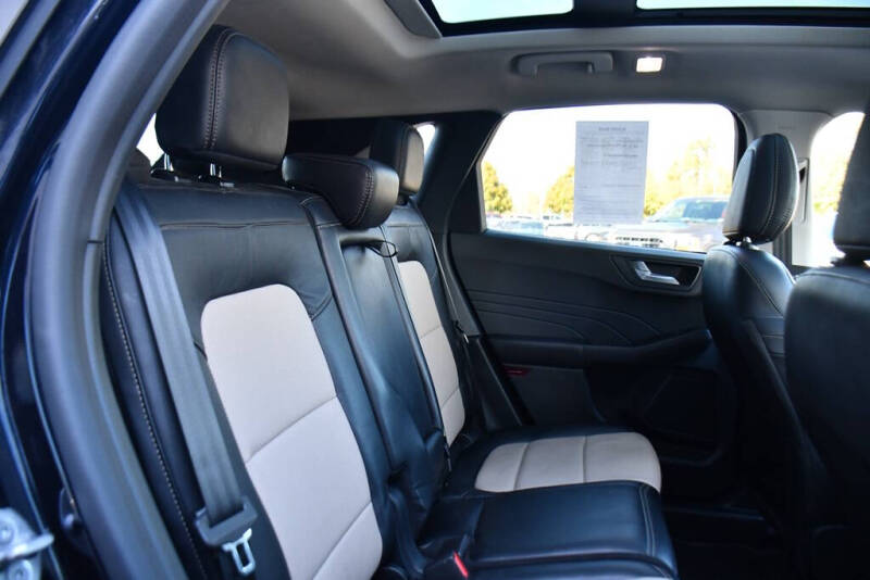 2021 Ford Escape Titanium