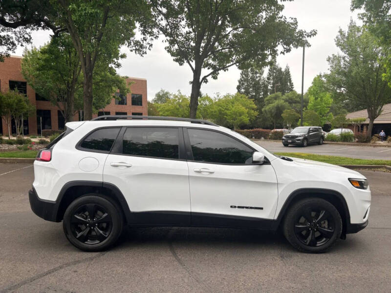 2019 Jeep Cherokee Altitude