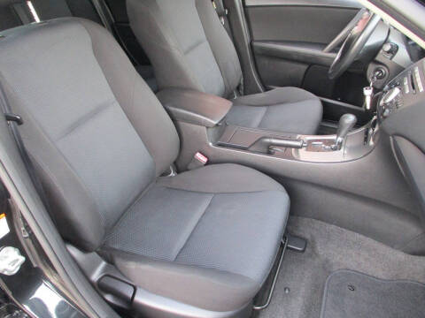 2011 Mazda MAZDA3 i Sport