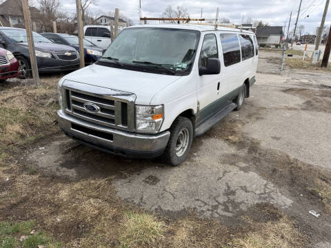 2014 Ford E-Series E-350 SD XL