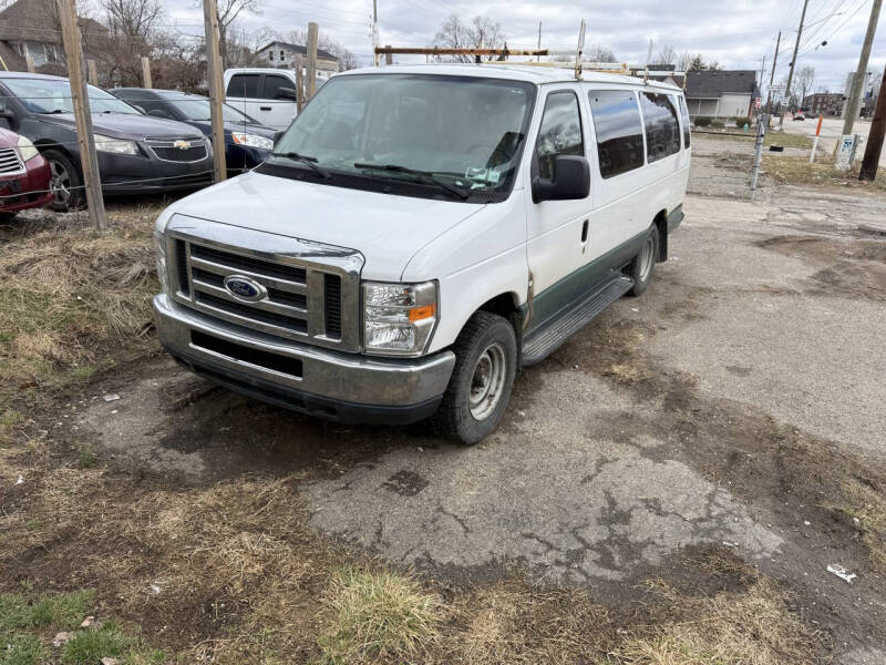 2014 Ford E-Series E-350 SD XL
