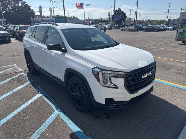 2023 GMC Terrain SLE