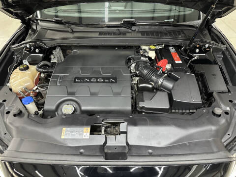 2017 Lincoln Continental Select