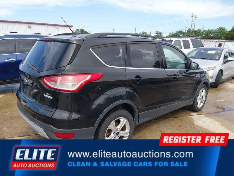 2015 Ford Escape SE